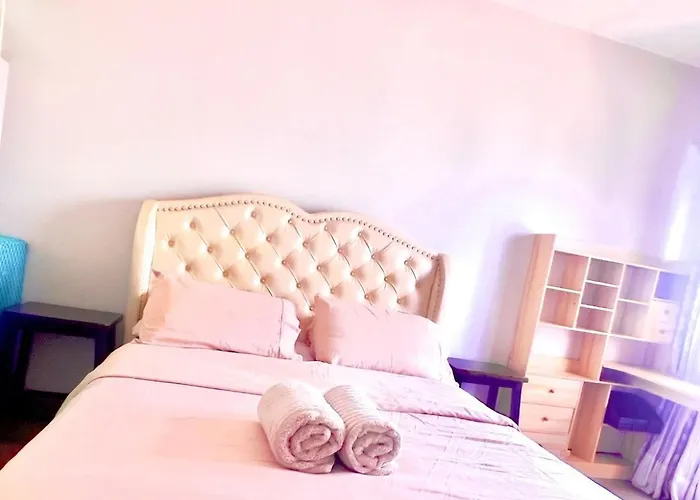 Pent House For Your Staycation Apartment